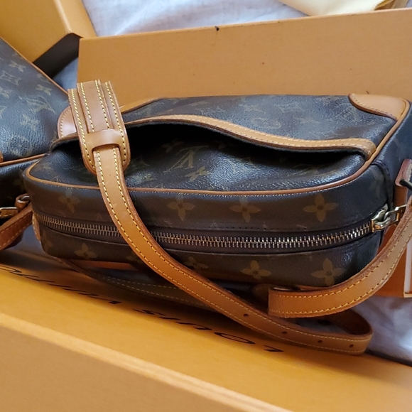 Louis Vuitton Monogram Trocadero Crossbody bags - Picture 12 of 12